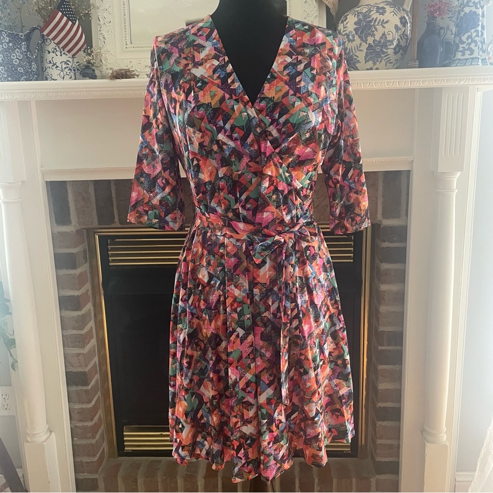 Leota MATERNITY Multicolor Geometric Print Faux Wrap Dress